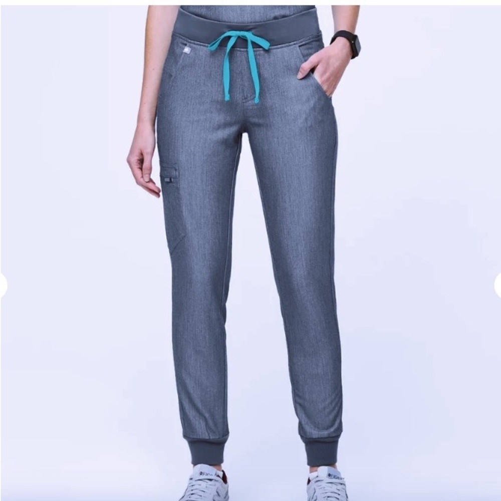 Zamora jogger scrubs xs Graphite color
